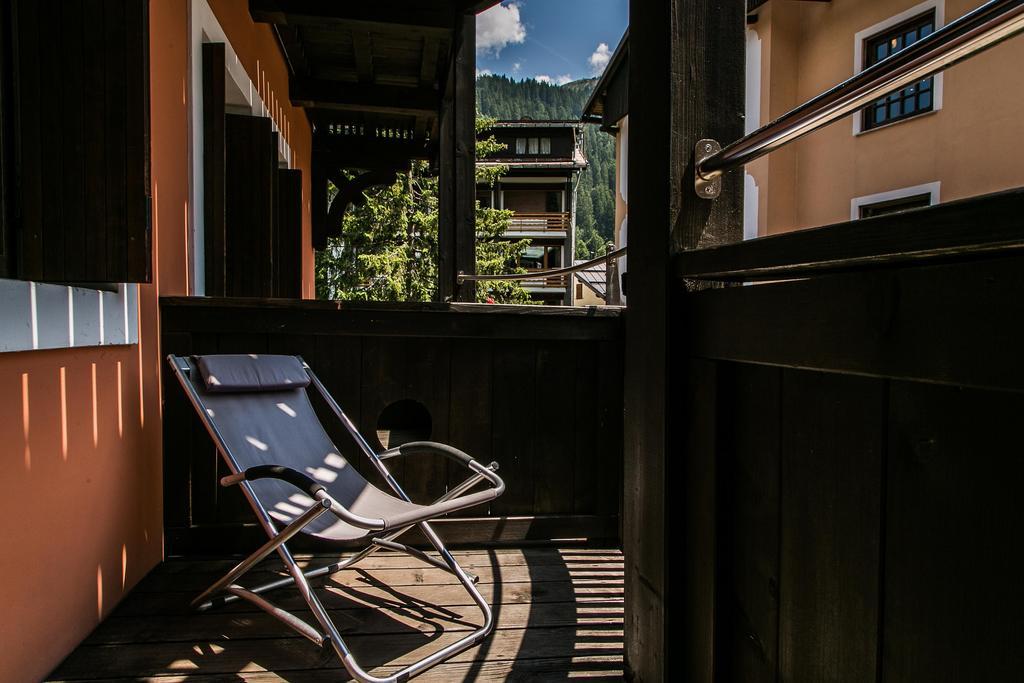 Hotel Posta R.T.A. Madonna Extérieur photo