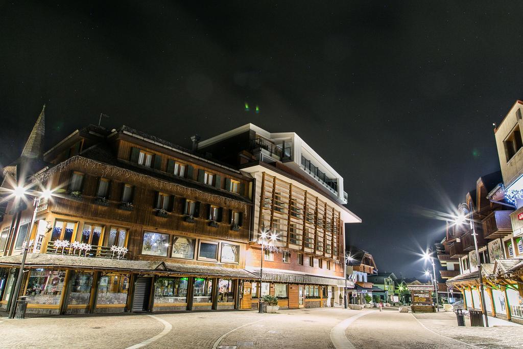 Hotel Posta R.T.A. Madonna Extérieur photo